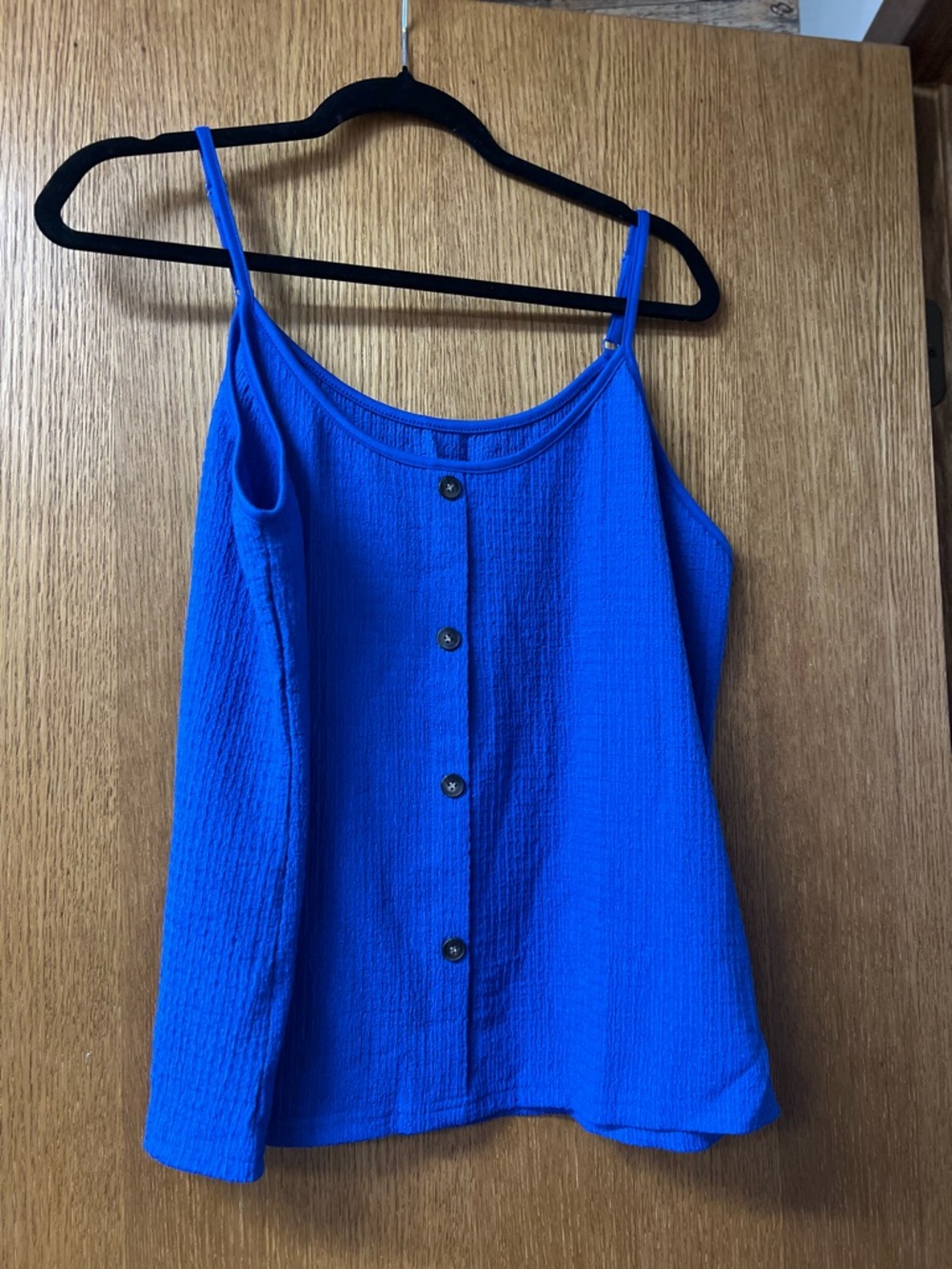 Women’s Blue Button-Front Cami Tank Top